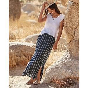 Garnet Hill Navy Linen Side Slit Pull On Striped Maxi Skirt W/Pockets Large